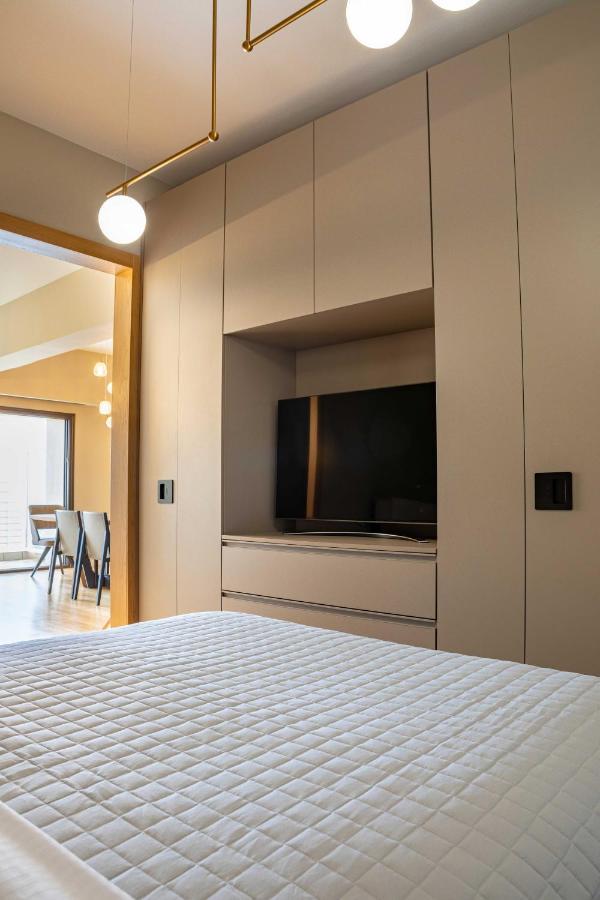Iconic Salonica Suite Seafront Екстер'єр фото