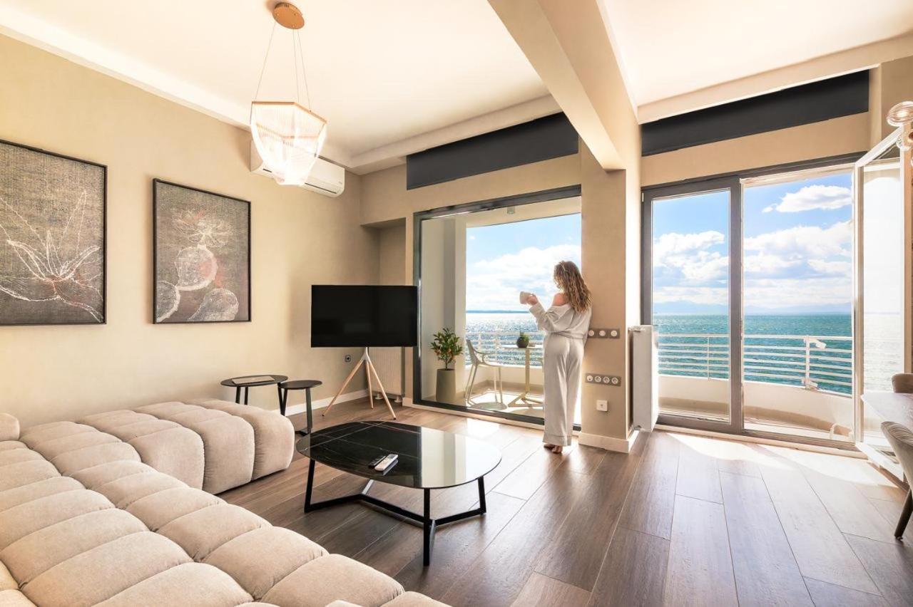 Iconic Salonica Suite Seafront Екстер'єр фото